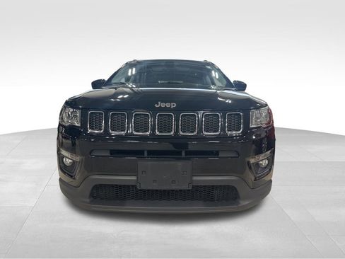 Used 2018 Jeep Compass Latitude w/ Cold Weather Group image 13