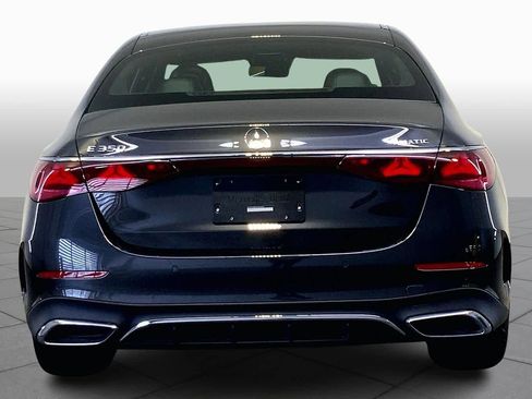 Used 2026 Mercedes-Benz E 350 4MATIC Sedan image 5