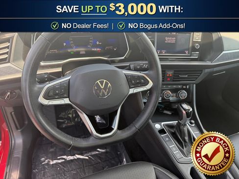 Used 2024 Volkswagen Jetta SE w/ Panoramic Sunroof Package FWD image 17