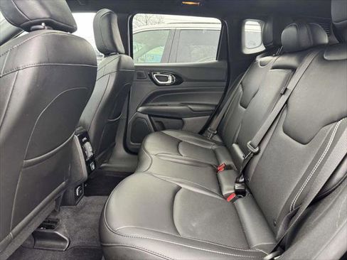 Certified 2022 Jeep Compass High Altitude AWD/4WD image 14