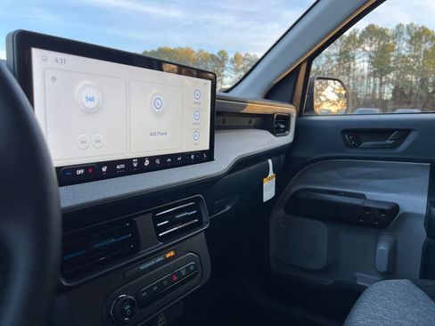 New 2026 Ford Maverick XLT w/ XLT Luxury Package image 16