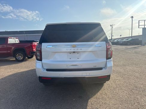 Used 2022 Chevrolet Tahoe LT w/ Luxury Package image 5