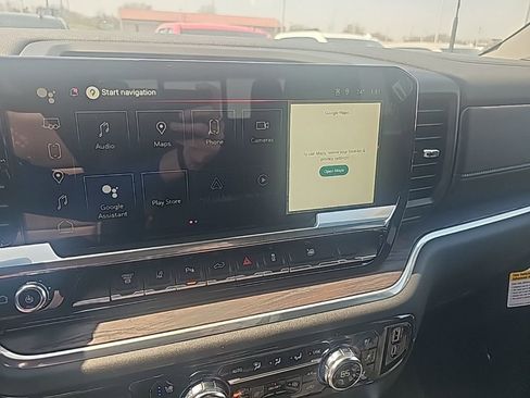 New 2026 GMC Sierra 3500 SLT w/ SLT Convenience Package image 17