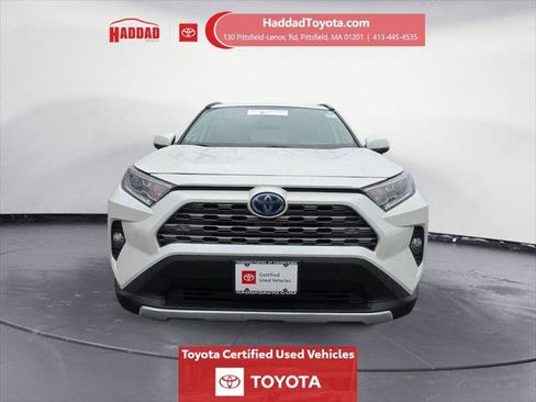 Certified 2019 Toyota RAV4 Limited AWD/4WD image 9