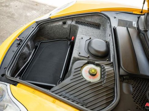 Used 2000 Porsche 911 Carrera 4 image 69