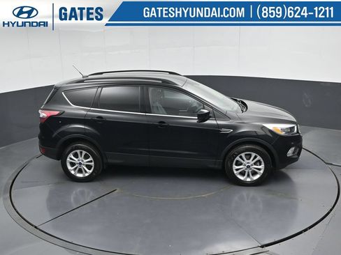 Used 2018 Ford Escape SE AWD/4WD image 45