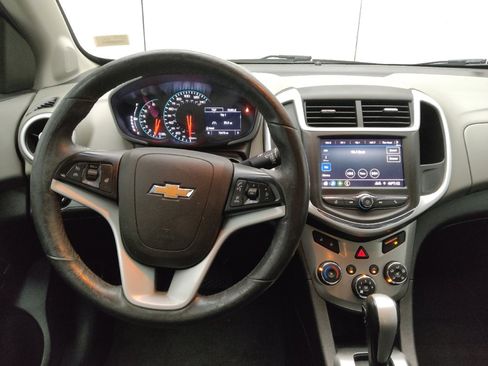 Used 2019 Chevrolet Sonic LT w/ Convenience Package image 22