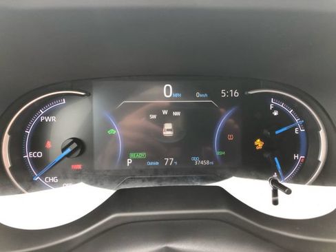 Used 2023 Toyota RAV4 XSE AWD/4WD image 17