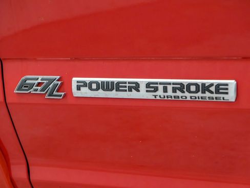 Used 2018 Ford F250 Lariat w/ Lariat Ultimate Package image 54