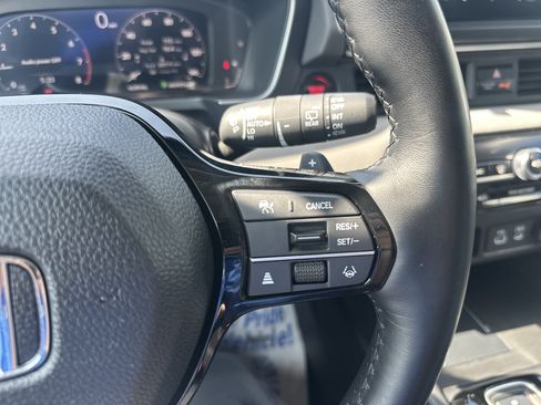 Certified 2024 Honda Pilot Elite image 32