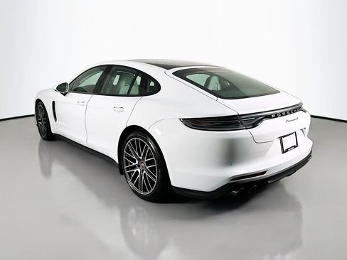 Certified 2023 Porsche Panamera 4 Platinum Edition AWD/4WD image 3