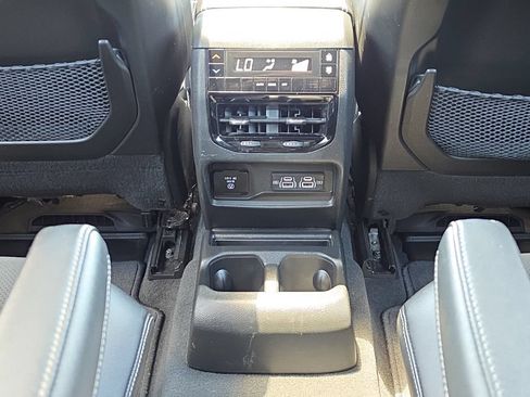 Certified 2023 Jeep Grand Cherokee L Altitude AWD/4WD image 22