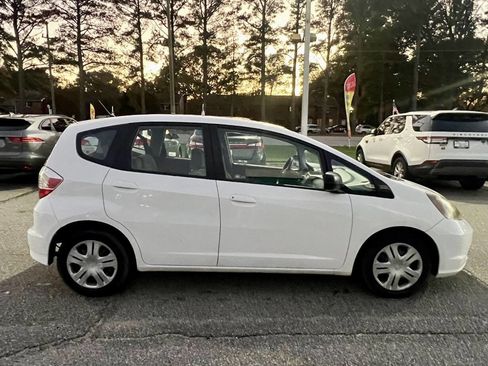 Used 2010 Honda Fit image 6
