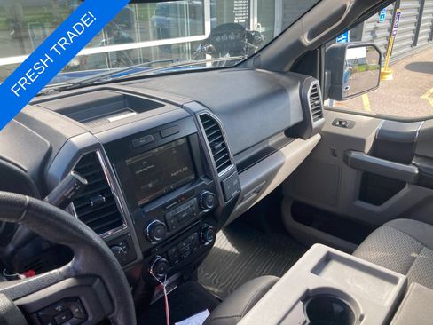 Used 2015 Ford F150 XLT w/ Equipment Group 302A Luxury AWD/4WD image 5