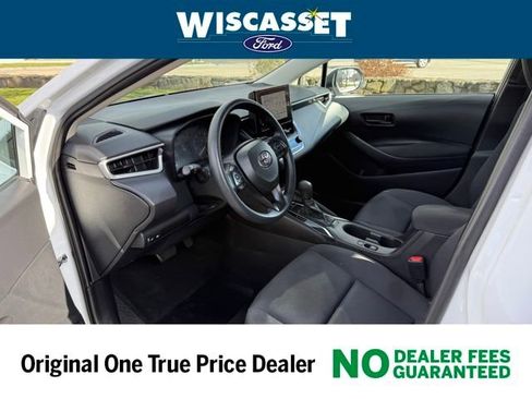 Used 2024 Toyota Corolla LE image 4