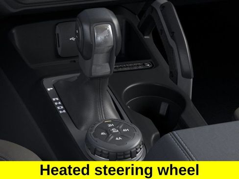 New 2025 Ford Bronco Outer Banks w/ Sasquatch Package image 17