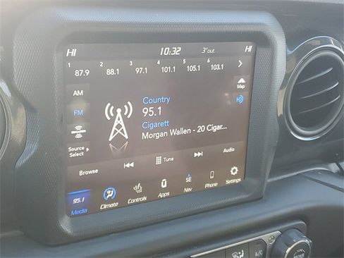 Used 2021 Jeep Wrangler Unlimited Sport image 23