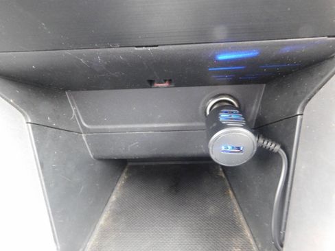 Used 2015 Subaru Forester 2.5i Limited image 13