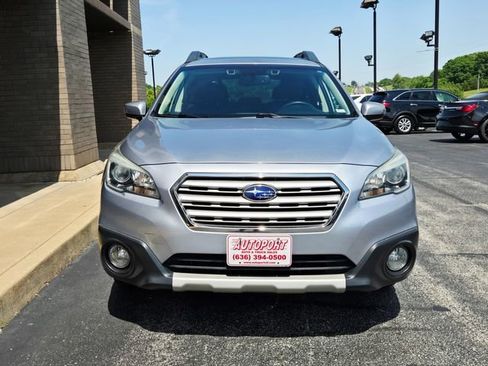 Used 2015 Subaru Outback 2.5i Limited AWD/4WD image 2