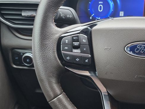 Certified 2023 Ford Explorer King Ranch w/ Technology Package image 26