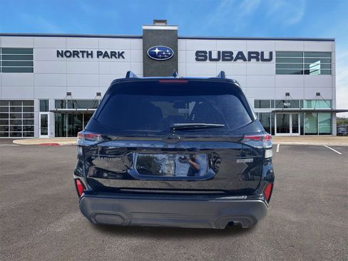 Certified 2025 Subaru Forester Premium image 4