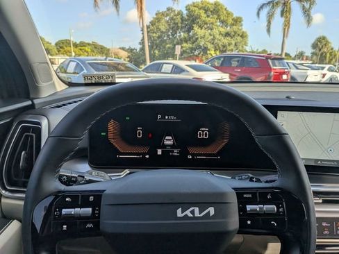 Used 2026 Kia Sorento EX w/ EX Premium Package FWD image 30