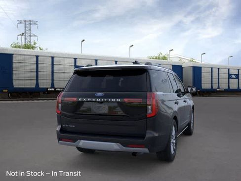 New 2026 Ford Expedition Platinum AWD/4WD image 8