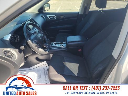 Used 2020 Nissan Pathfinder SV AWD/4WD image 9