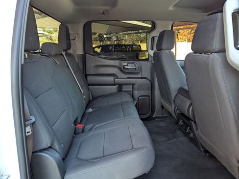 Used 2020 Chevrolet Silverado 1500 Custom w/ Custom Value Package image 24