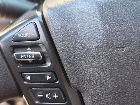 Certified 2024 Nissan Frontier SV RWD image 29