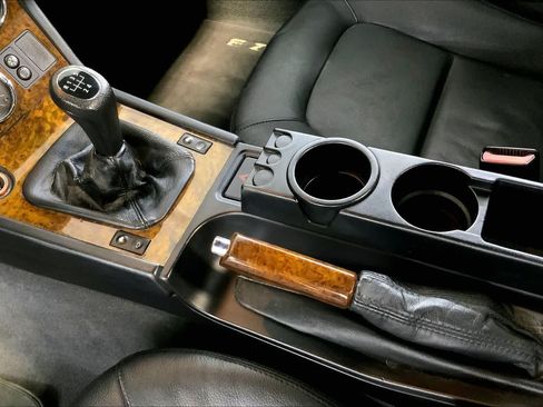 Used 2002 BMW Z3 2.5i RWD image 16