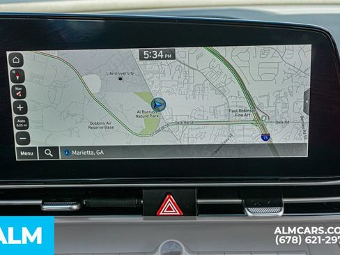 Used 2024 Hyundai Elantra SEL FWD image 34