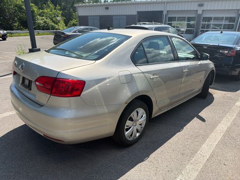 Used 2014 Volkswagen Jetta SE FWD image 20