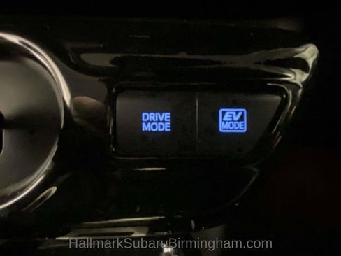 Used 2016 Toyota Prius Four image 21