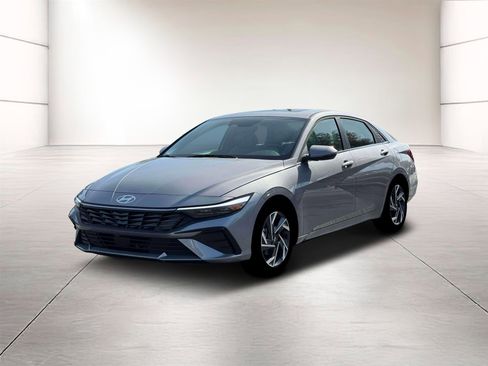 New 2026 Hyundai Elantra Limited image 1