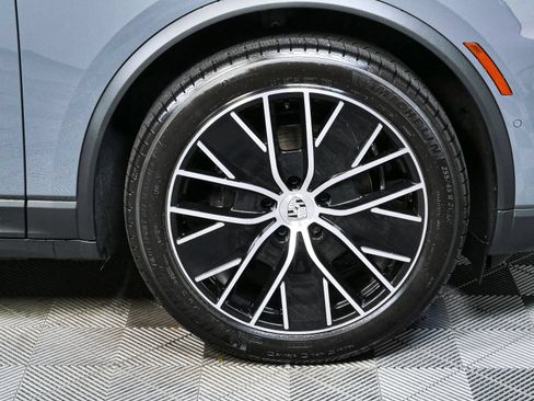 New 2026 Porsche Macan 4 Electric AWD/4WD image 38