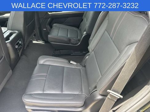 Used 2023 Chevrolet Tahoe RST w/ RST Performance Edition AWD/4WD image 13