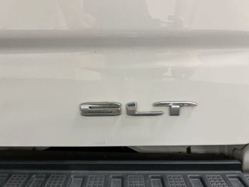 Certified 2021 GMC Sierra 1500 SLT AWD/4WD image 32