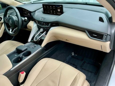 Certified 2025 Acura TLX w/ Technology Package image 15