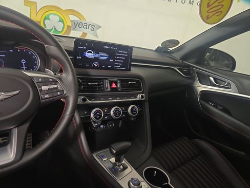 Used 2023 Genesis G70 2.0T w/ Sport Prestige Package RWD image 26