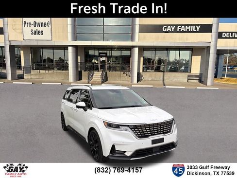 Used 2024 Kia Carnival SX FWD image 1