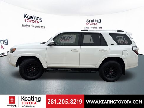 Certified 2020 Toyota 4Runner SR5 Premium w/ Moonroof Package image 5