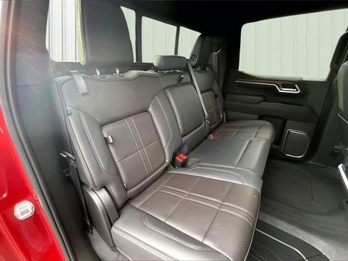 Used 2022 Chevrolet Silverado 1500 High Country w/ High Country Premium Package image 20