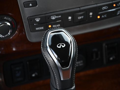 Used 2018 INFINITI QX80 2WD w/ Driver Assistance Package image 19