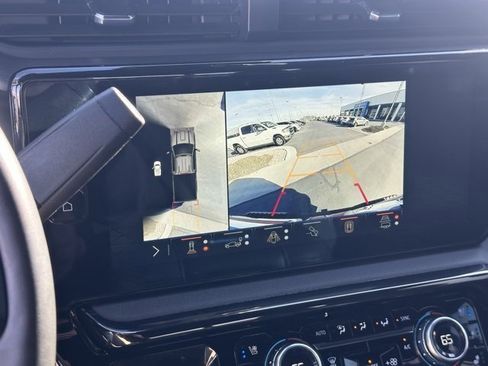 Used 2024 GMC Sierra 3500 AT4 w/ AT4 Premium Plus Package image 9