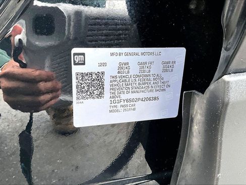 Used 2023 Chevrolet Bolt EUV LT w/ Convenience Package FWD image 18