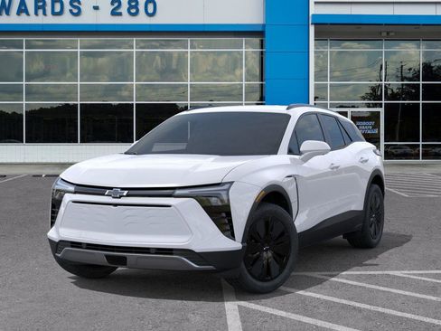 New 2026 Chevrolet Blazer EV LT image 7