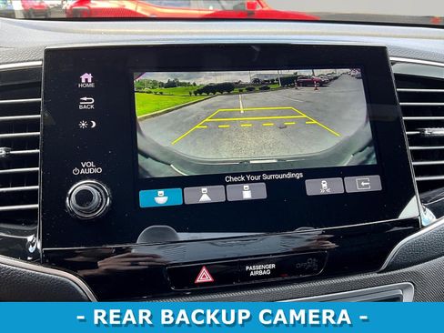Used 2023 Honda Passport TrailSport image 14