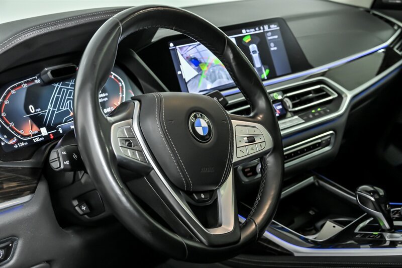 Used 2019 BMW X7 xDrive40i w/ Premium Package AWD/4WD image 23
