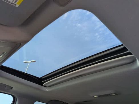 Used 2015 Chevrolet Tahoe LT w/ Luxury Package image 19